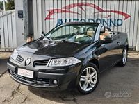 Usata Renault Mégane Cabriolet Exception 106 CV (77 kW) 2007 Nero Cabrio