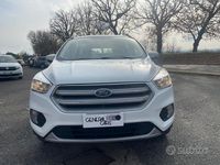 Usata Ford Kuga Titanium 120 CV (88 kW) 2017 Bianco SUV
