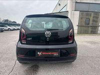 Begagnad VW up! move up! 66 HK (48 kW) 2021 Svart Halvkombi