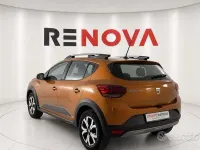 Usata Dacia Sandero Comfort 91 CV (66 kW) 2022 Utilitaria