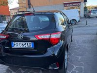 Usata Toyota Yaris Lounge 107 CV (78 kW) 2019 Nero Berlina