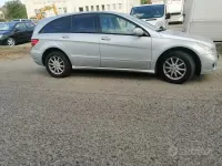 Usata Mercedes R320 224 CV (164 kW) 2007 Grigio Station wagon