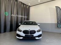 Usata BMW 118 Advantage 140 CV (102 kW) 2022 Bianco Utilitaria