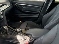 Usata BMW 316 Sport Line 116 CV (85 kW) 2015 Nero Station wagon