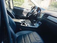 Begagnad VW Touareg 262 HK (192 kW) 2015 Svart SUV
