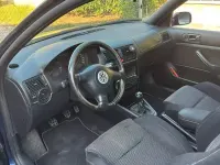 Usata VW Golf IV Highline 131 CV (96 kW) 2002 Bluazzurro Berlina