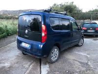 Usata Fiat Doblò 105 CV (77 kW) 2011 Blu Monovolume