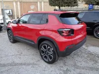 Usata Jeep Avenger Summit 101 CV (74 kW) 2024 Rosso SUV