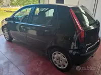 Usata Fiat Punto Classica 60 CV (44 kW) 2010 Nero Utilitaria
