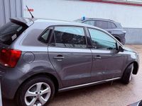 Usata VW Polo 75 CV (55 kW) 2014 Grigio Berlina