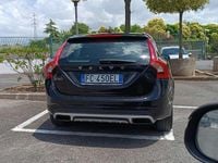 Usata Volvo V60 Ocean Race 120 CV (88 kW) 2016 Nero Station wagon