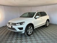 Usata VW Touareg Executive 205 CV (150 kW) 2015 Bianco SUV
