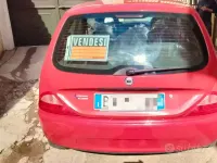 Usata Lancia Ypsilon 2002 Rosso Utilitaria