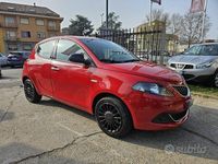 Usata Lancia Ypsilon 69 CV (50 kW) 2022 Rosso Utilitaria
