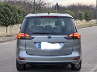 Usata Opel Zafira 150 CV (110 kW) 2012 Grigio Monovolume