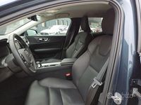 Usata Volvo V60 CC Plus 197 CV (144 kW) 2023 Blu Station wagon