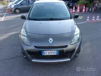 Usata Renault Clio II Dynamique 75 CV (55 kW) 2010 Grigio Berlina