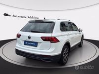 Usata VW Tiguan Life 131 CV (96 kW) 2023 Bianco SUV