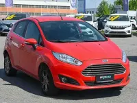 Usado Ford Fiesta Titanium 95 CV (69 kW) 2017 Rojo Utilitario
