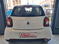 Usata Smart ForFour Passion 71 CV (52 kW) 2015 Bianco Utilitaria