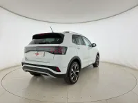 Usata VW T-Cross R-line Plus 116 CV (85 kW) 2025 Pure white SUV