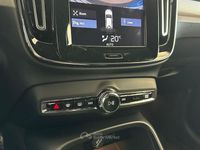 Usata Volvo XC40 R-Design 150 CV (110 kW) 2018 Nero SUV