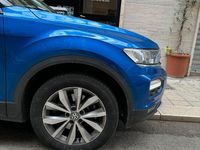 Usata VW T-Roc 150 CV (110 kW) 2018 Blu SUV