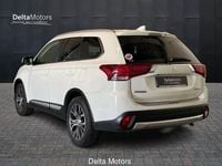 Usata Mitsubishi Outlander Instyle 150 CV (110 kW) 2018 Bianco SUV