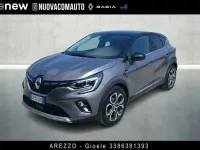 Usata Renault Captur Techno 101 CV (74 kW) 2023 Grigio SUV