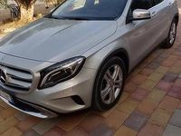 Usata Mercedes GLA200 136 CV (100 kW) 2016 Grigio SUV