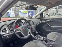 Usata Opel Astra 140 CV (102 kW) 2015 Bianco Berlina
