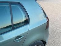 Usata VW Golf IV 105 CV (77 kW) 2003 Grigio Berlina