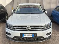 Usata VW Tiguan 150 CV (110 kW) 2019 Gray SUV