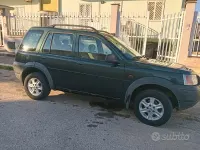 Usata Land Rover Freelander 111 CV (81 kW) 2001 Verde SUV