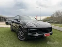 Usata Porsche Cayenne 341 CV (250 kW) 2021 Nero SUV