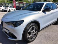 Usata Alfa Romeo Stelvio Sprint 209 CV (153 kW) 2023 Argento SUV
