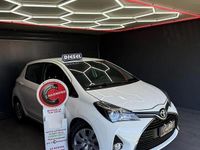 Usata Toyota Yaris Lounge 90 CV (66 kW) 2014 Bianco Berlina