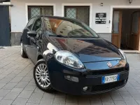 Usata Fiat Punto Street 95 CV (69 kW) 2018 Blu Utilitaria