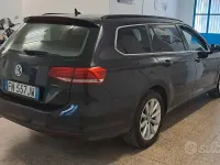 Usata VW Passat Business 120 CV (88 kW) 2018 Nero Station wagon