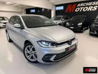 Usata VW Polo Style 95 CV (69 kW) 2024 Grigio chiaro Utilitaria