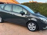 Usata Opel Meriva 120 CV (88 kW) 2016 Monovolume