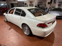 Usata BMW 760L 445 CV (327 kW) 2004 Bianco opaco Berlina