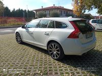 Usata Volvo V60 Momentum 220 CV (161 kW) 2016 Bianco Station wagon