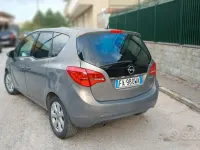 Usata Opel Meriva 95 CV (69 kW) 2011 Grigio Monovolume