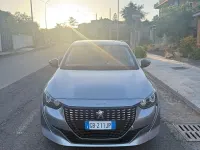 Usata Peugeot 208 75 CV (55 kW) 2020 Grigio Utilitaria