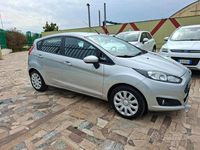 Usata Ford Fiesta Business Edition 75 CV (55 kW) 2013 Grigio Utilitaria