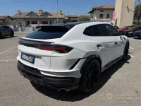 Usata Lamborghini Urus 666 CV (489 kW) 2024 Bianco SUV