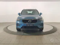 Usata Volvo XC40 Core 129 CV (94 kW) 2023 Fjord blue metallizzato SUV