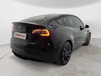 Usata Tesla Model Y Performance 392 kW (534 CV) 2022 Nero SUV