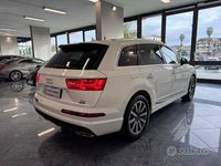 Usata Audi Q7 S-Line 272 CV (200 kW) 2017 Bianco perlato SUV